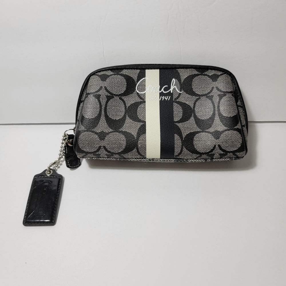 Coach 1941 Saffiano Leather Wristlet or Cosmetic Makeup Black and White Bag - Picture 8 of 9